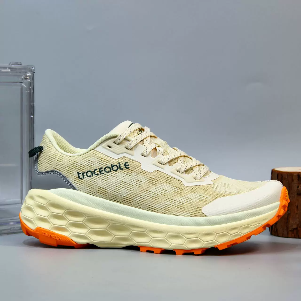 6605 Trail Running Shoes product detail image 8