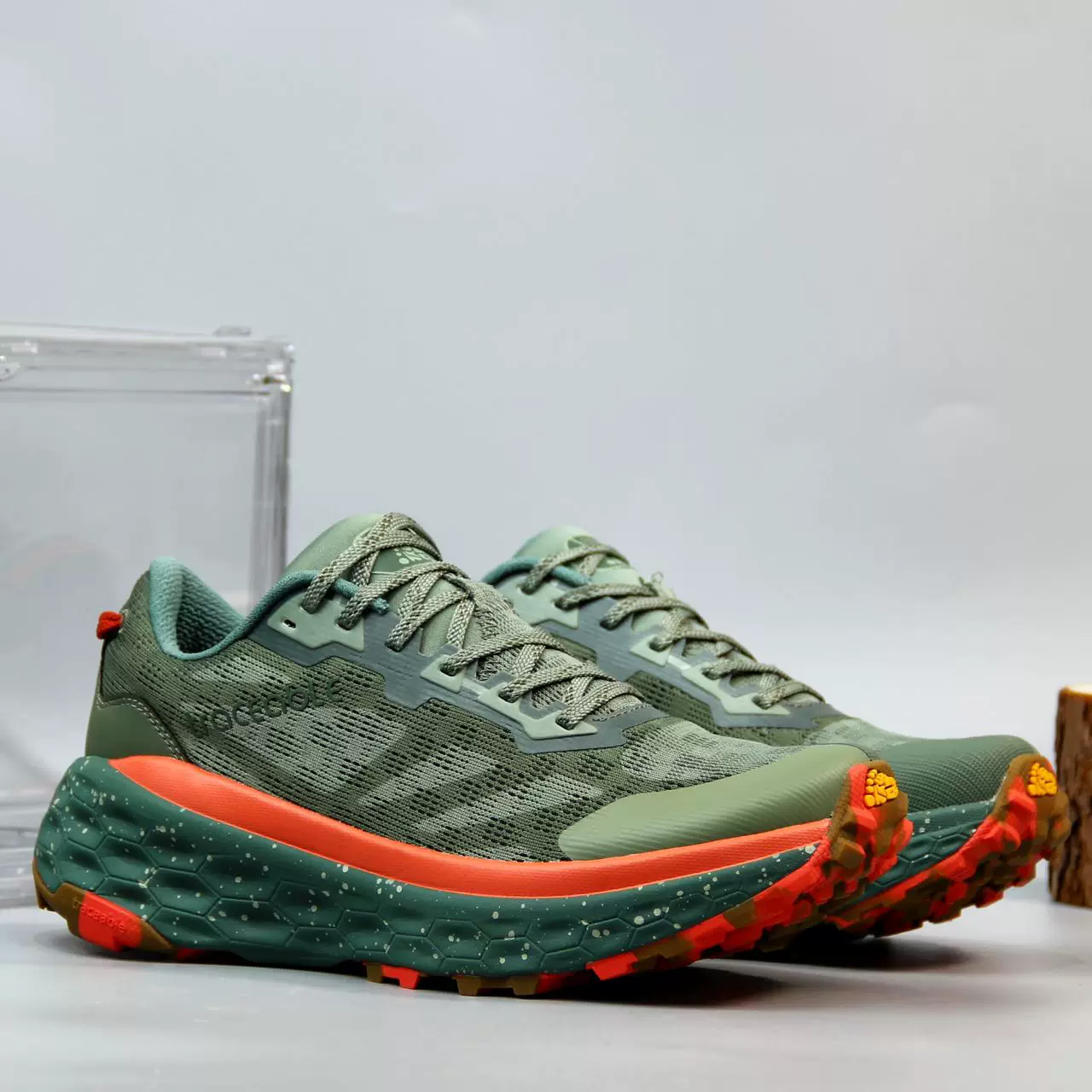 6605 Trail Running Shoes product detail image 9