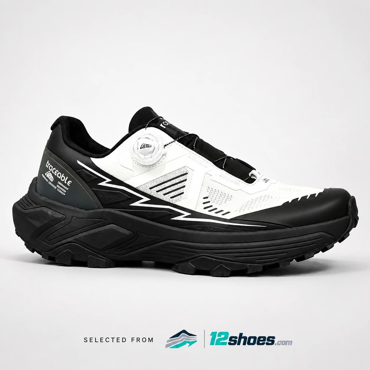 6615 Dial Trail Running Shoes in Black / White, main view 1