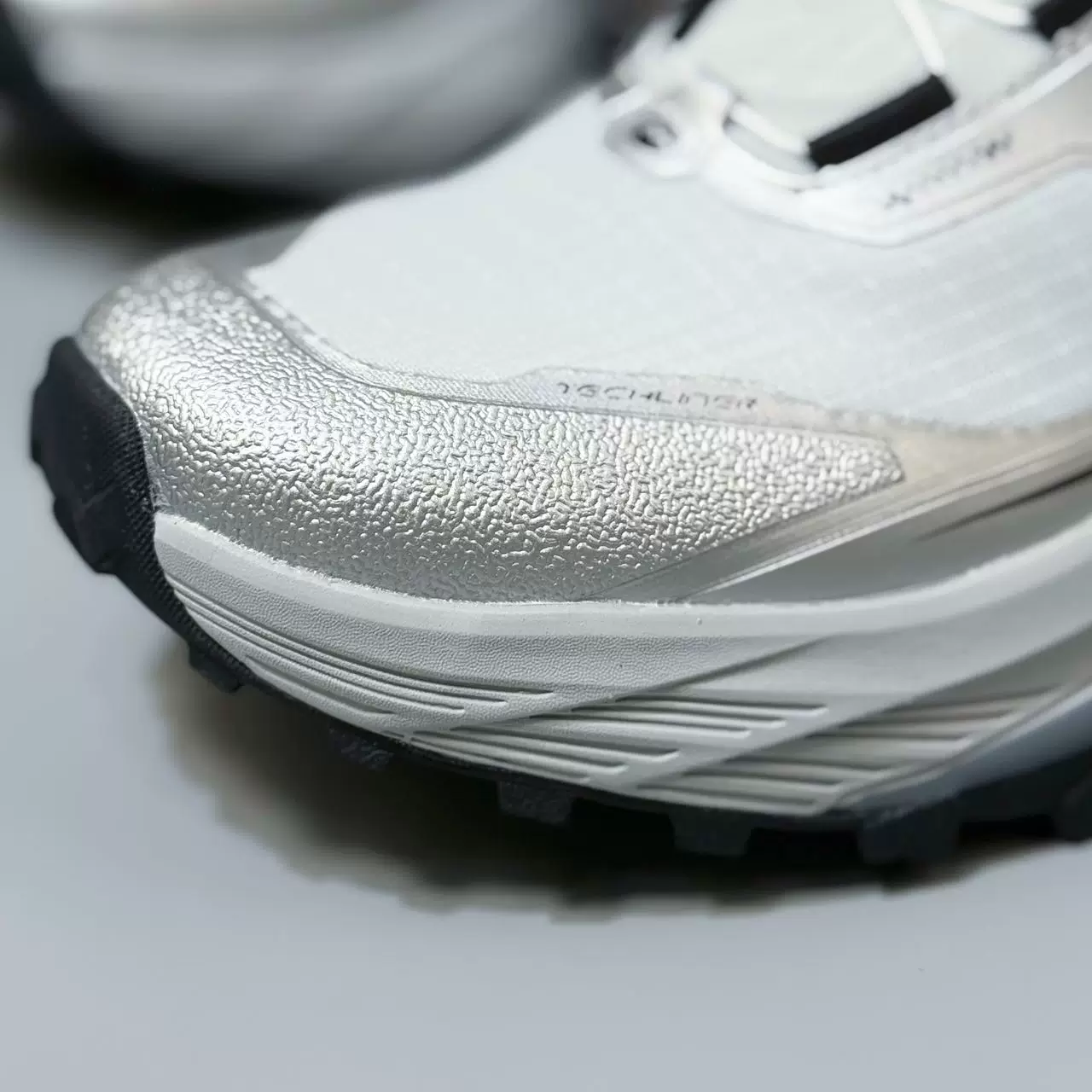 6663 Dial Trail Running Shoes product detail image 5