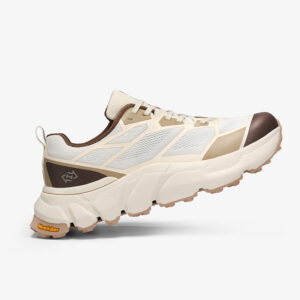 Newhiker NH6588 khaki trail running shoes, rear side view
