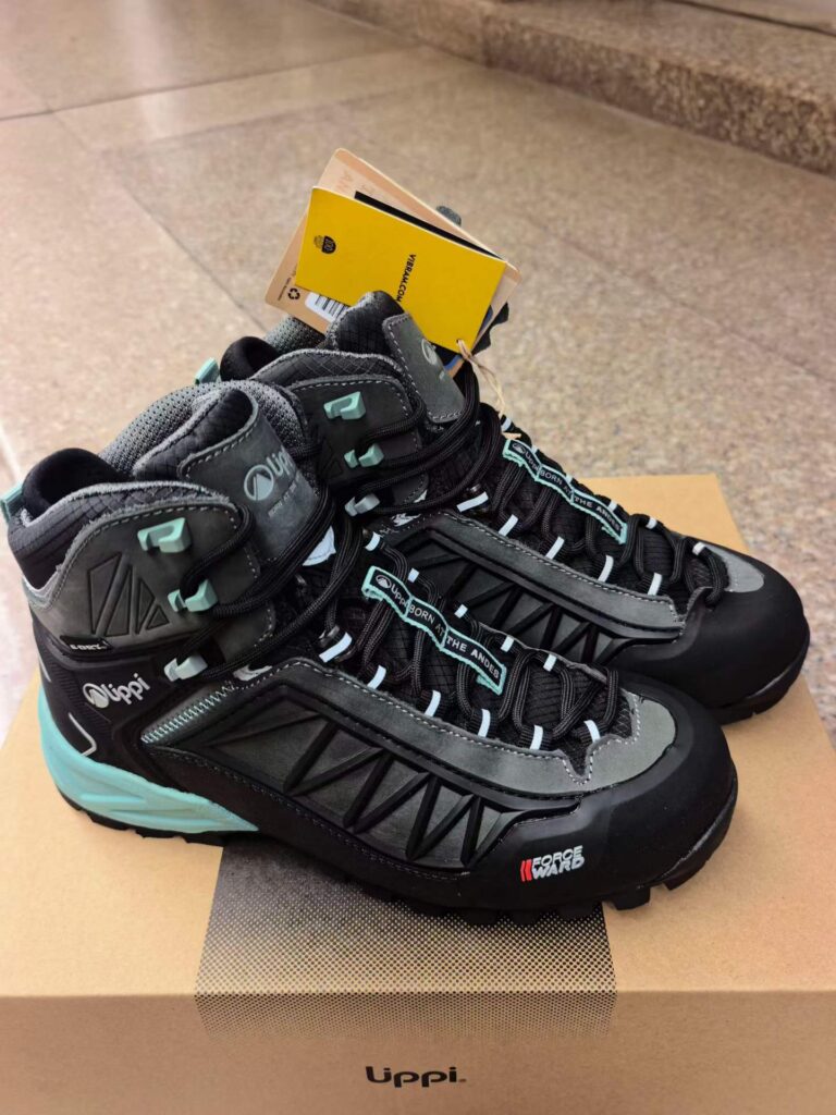 Grey / Turquoise actual photo